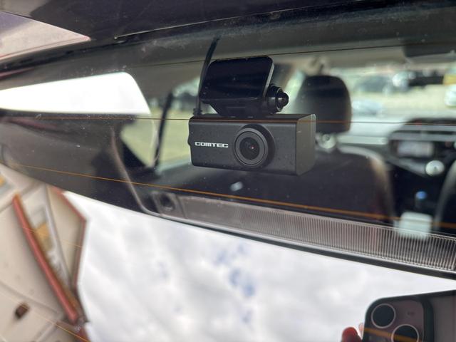 アクア Ｇブラックソフトレザーセレクション　純正ＳＤナビ　Ｂｌｕｅｔｏｏｔｈオーディオバック　モニター　地デジ　フルセグＴＶ　ＣＤ再生　ＤＶＤ再生　ＥＴＣ車載器　スマートキー×２　１６インチ社外アルミホイール（36枚目）