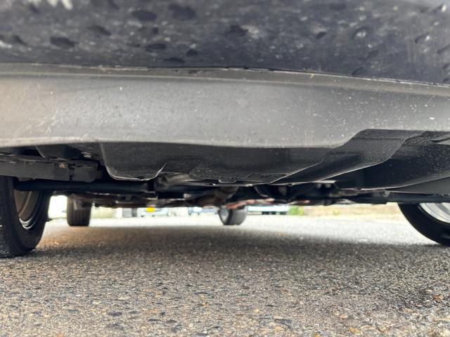 アクア Ｇブラックソフトレザーセレクション　純正ＳＤナビ　Ｂｌｕｅｔｏｏｔｈオーディオバック　モニター　地デジ　フルセグＴＶ　ＣＤ再生　ＤＶＤ再生　ＥＴＣ車載器　スマートキー×２　１６インチ社外アルミホイール（72枚目）