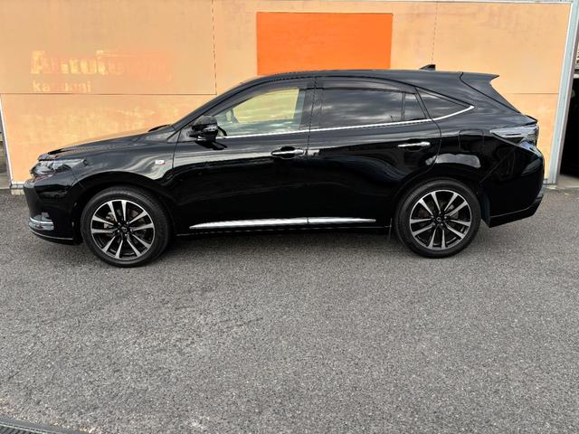 ハリアー エレガンス　Ｇ’ｓ　ワンオーナー　当店買取車両　専用エアロ　アルミホイール　９インチＳＤナビ　地デジ　フルセグ　Ｂｌｕｅｔｏｏｔｈオーディオ　バックモニター　ＣＤ　ＤＶＤ再生　ＥＴＣ車載器　スマートキー×２（8枚目）