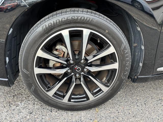 ハリアー エレガンス　Ｇ’ｓ　ワンオーナー　当店買取車両　専用エアロ　アルミホイール　９インチＳＤナビ　地デジ　フルセグ　Ｂｌｕｅｔｏｏｔｈオーディオ　バックモニター　ＣＤ　ＤＶＤ再生　ＥＴＣ車載器　スマートキー×２（19枚目）