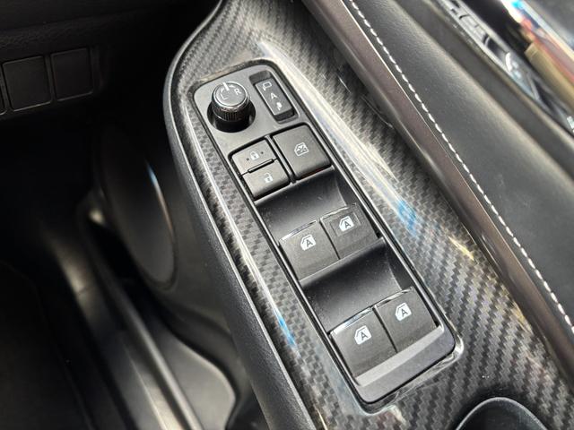 ハリアー エレガンス　Ｇ’ｓ　ワンオーナー　当店買取車両　専用エアロ　アルミホイール　９インチＳＤナビ　地デジ　フルセグ　Ｂｌｕｅｔｏｏｔｈオーディオ　バックモニター　ＣＤ　ＤＶＤ再生　ＥＴＣ車載器　スマートキー×２（43枚目）