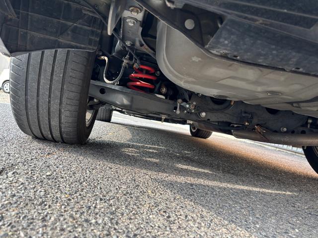 ハリアー エレガンス　Ｇ’ｓ　ワンオーナー　当店買取車両　専用エアロ　アルミホイール　９インチＳＤナビ　地デジ　フルセグ　Ｂｌｕｅｔｏｏｔｈオーディオ　バックモニター　ＣＤ　ＤＶＤ再生　ＥＴＣ車載器　スマートキー×２（65枚目）