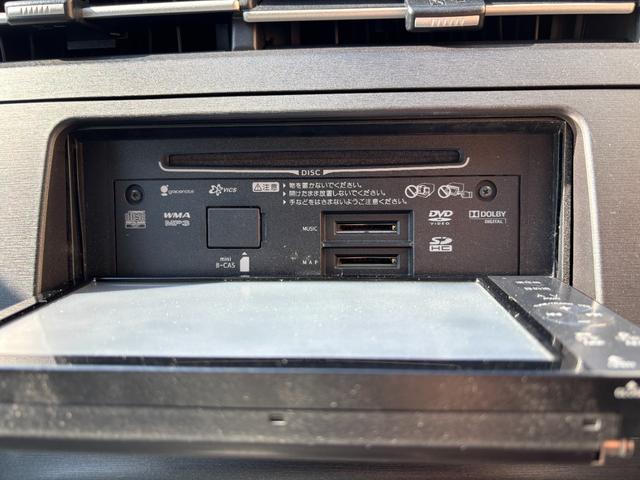 プリウス Ｓ　ワンオーナー　スマートキー×３　記録簿　新車保証書　取説書　純正ナビ　Ｂｌｕｅｔｏｏｔｈオーディオ　バックモニター　ＣＤ　ＤＶＤ再生　ＥＴＣ車載器（44枚目）