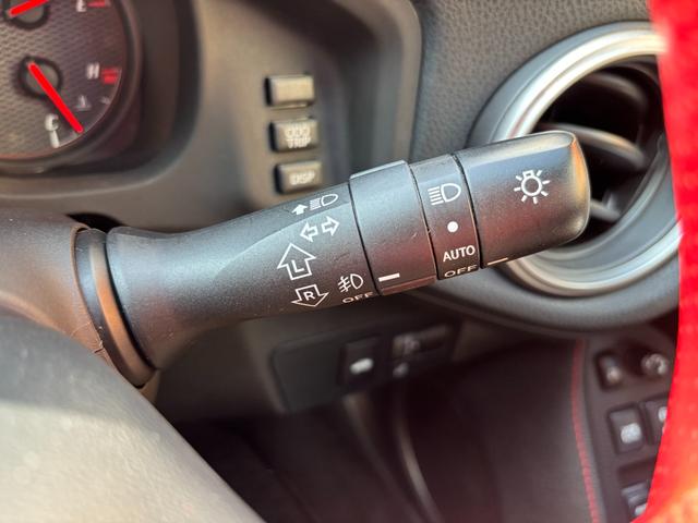 ８６ ＧＴ　ＴＲＤエアロ　６ＭＴ　ケンウッドメモリーナビ　Ｂｌｕｅｔｏｏｔｈオーディオ　地デジ　ワンセグ　スマートキー　ＥＴＣ車載器（32枚目）