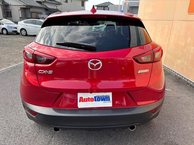 ＣＸ－３ ＸＤ　ツーリング　セーフティークルーズパッケージ　純正ＳＤナビ　ＣＤ　ＤＶＤ再生　地デジ　フルセグＴＶ　バックカメラ　ＥＴＣ車載器　レーダークルーズコントロール　シティーブレーキ　レーンアラート　オートハイビーム（10枚目）