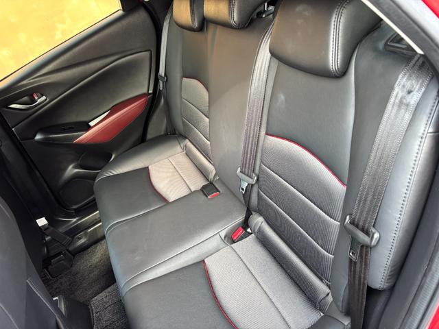 ＣＸ－３ ＸＤ　ツーリング　セーフティークルーズパッケージ　純正ＳＤナビ　ＣＤ　ＤＶＤ再生　地デジ　フルセグＴＶ　バックカメラ　ＥＴＣ車載器　レーダークルーズコントロール　シティーブレーキ　レーンアラート　オートハイビーム（29枚目）