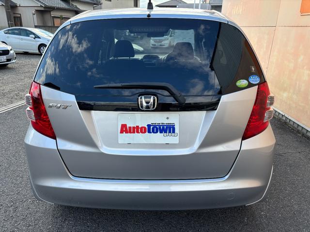 無料１か月・無制限キロ保証付き・全国対応も可能です♪最大１５年・全国のディーラーで受けられる「ＡＴ保証」もオプションでご用意しています♪