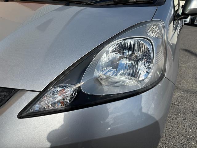 キズ・ヘコミも少なくキレイな外装です♪当店おすすめ車両です♪