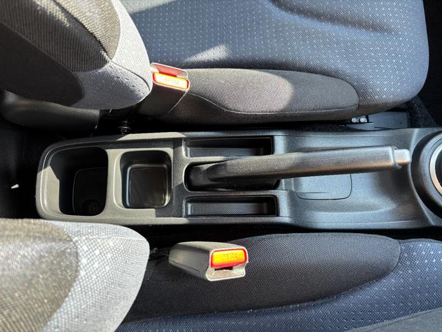 ２年間走行距離無制限保証取扱あり♪修理回数無制限・全国の認証工場で対応できます。