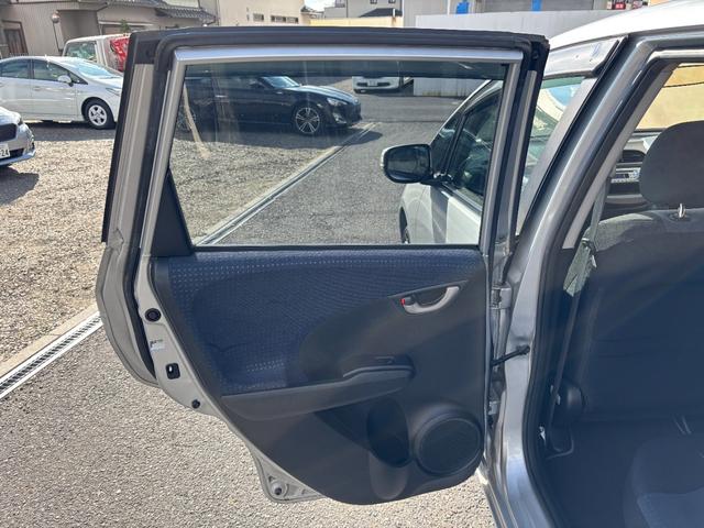 ２年間走行距離無制限保証取扱あり♪修理回数無制限・全国の認証工場で対応できます。