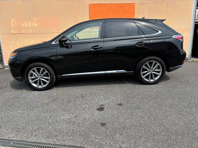 ＲＸ ＲＸ４５０ｈ　バージョンＬ　本革シート　シートベンチレーター　電動シート　ステアリングヒーター　純正ウッドハンドル　ＬＥＤヘッドライト　純正ナビ　バックモニター　サイドビューモニター　Ｂｌｕｅｔｏｏｔｈオーディオ　ＥＴＣ車載器（6枚目）