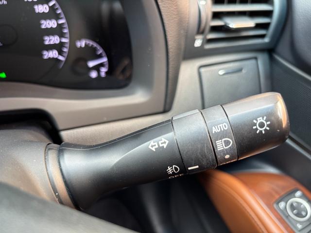 ＲＸ ＲＸ４５０ｈ　バージョンＬ　本革シート　シートベンチレーター　電動シート　ステアリングヒーター　純正ウッドハンドル　ＬＥＤヘッドライト　純正ナビ　バックモニター　サイドビューモニター　Ｂｌｕｅｔｏｏｔｈオーディオ　ＥＴＣ車載器（32枚目）