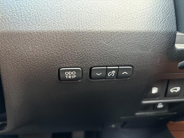 ＲＸ ＲＸ４５０ｈ　バージョンＬ　本革シート　シートベンチレーター　電動シート　ステアリングヒーター　純正ウッドハンドル　ＬＥＤヘッドライト　純正ナビ　バックモニター　サイドビューモニター　Ｂｌｕｅｔｏｏｔｈオーディオ　ＥＴＣ車載器（38枚目）