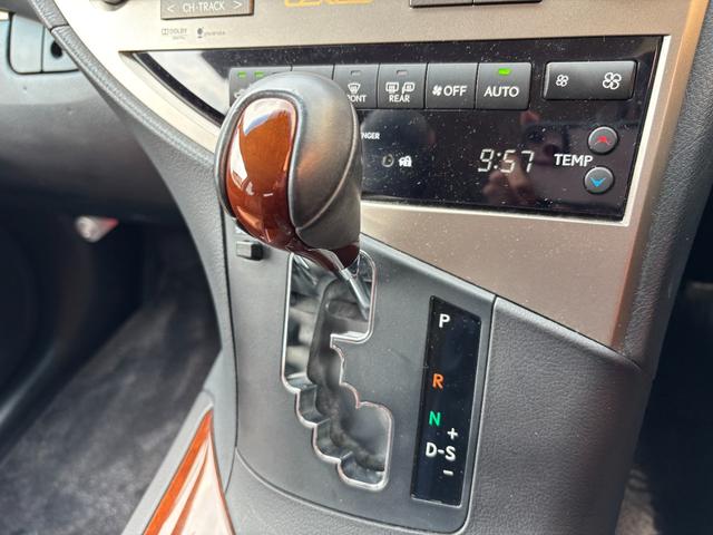 ＲＸ ＲＸ４５０ｈ　バージョンＬ　本革シート　シートベンチレーター　電動シート　ステアリングヒーター　純正ウッドハンドル　ＬＥＤヘッドライト　純正ナビ　バックモニター　サイドビューモニター　Ｂｌｕｅｔｏｏｔｈオーディオ　ＥＴＣ車載器（51枚目）