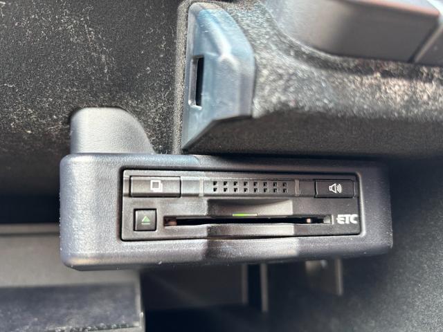 ＲＸ ＲＸ４５０ｈ　バージョンＬ　本革シート　シートベンチレーター　電動シート　ステアリングヒーター　純正ウッドハンドル　ＬＥＤヘッドライト　純正ナビ　バックモニター　サイドビューモニター　Ｂｌｕｅｔｏｏｔｈオーディオ　ＥＴＣ車載器（61枚目）