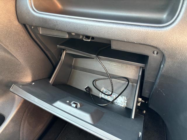 セレナ ハイウェイスター S-ハイブリッド Vセレクション クリアランスソナー 両側電動スライドドア ドライブレコーダー ケンウッドSDナビ バックカメラ Bluetoothオーディオ CD再生 DVD再生 地デジ フルセグTV ETC車載器(34枚目)