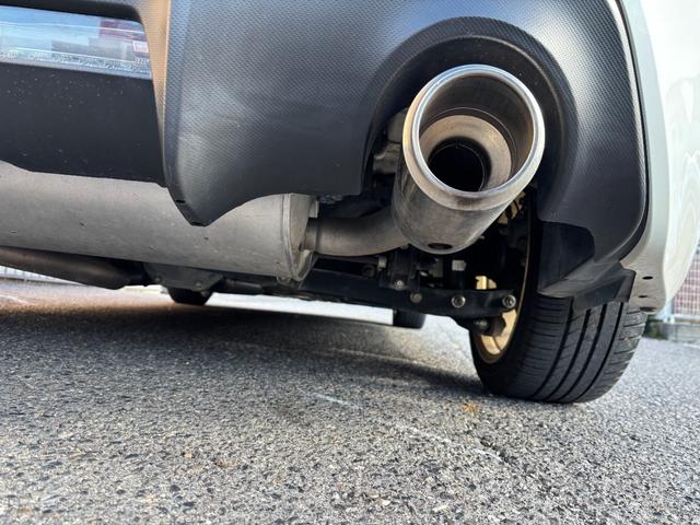 86 GT 6速マニュアル車(点検整備/車検9年4月/保証付き)(OZレーシングホイール)(純正メモリーナビ)(バックカメラ)(Bluetoothオーディオ)(ETC車載器)(フルセグTV)(CD・DVD再生)(54枚目)