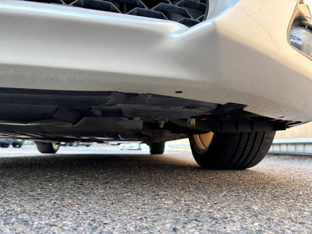 86 GT 6速マニュアル車(点検整備/車検9年4月/保証付き)(OZレーシングホイール)(純正メモリーナビ)(バックカメラ)(Bluetoothオーディオ)(ETC車載器)(フルセグTV)(CD・DVD再生)(56枚目)