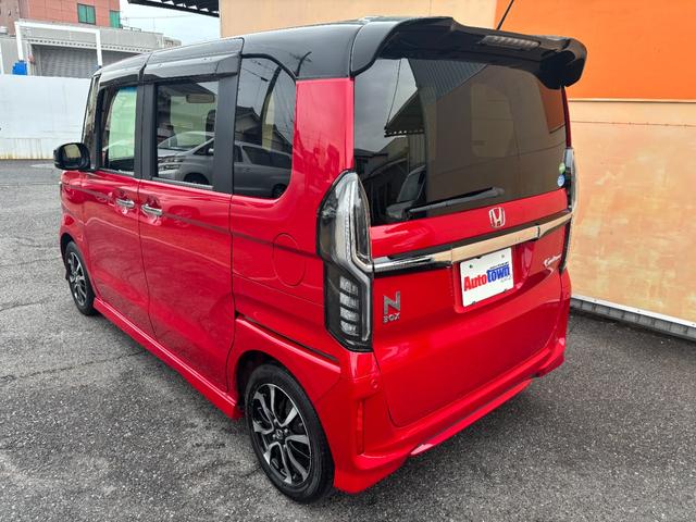 Ｎ－ＢＯＸカスタム Ｇ・Ｌホンダセンシング　ワンオーナー　禁煙車　当店７年間メンテナンス車両　ストラーダメモリーナビ　バックカメラ　Ｂｌｕｅｔｏｏｔｈオーディオ　ＣＤ　ＤＶＤ再生　地デジ　フルセグＴＶ　ＥＴＣ車載器　ホンダセンシング（9枚目）
