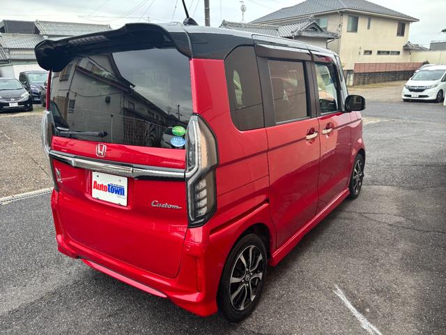 Ｎ－ＢＯＸカスタム Ｇ・Ｌホンダセンシング　ワンオーナー　禁煙車　当店７年間メンテナンス車両　ストラーダメモリーナビ　バックカメラ　Ｂｌｕｅｔｏｏｔｈオーディオ　ＣＤ　ＤＶＤ再生　地デジ　フルセグＴＶ　ＥＴＣ車載器　ホンダセンシング（11枚目）