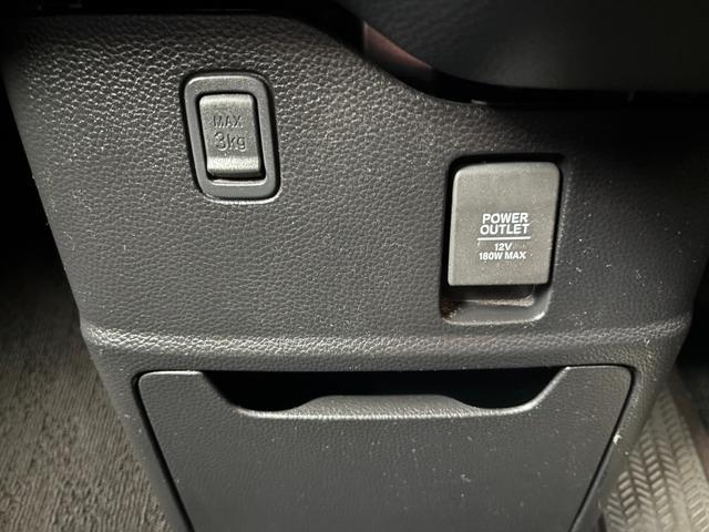 Ｎ－ＢＯＸカスタム Ｇ・Ｌホンダセンシング　ワンオーナー　禁煙車　当店７年間メンテナンス車両　ストラーダメモリーナビ　バックカメラ　Ｂｌｕｅｔｏｏｔｈオーディオ　ＣＤ　ＤＶＤ再生　地デジ　フルセグＴＶ　ＥＴＣ車載器　ホンダセンシング（52枚目）