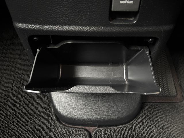 Ｎ－ＢＯＸカスタム Ｇ・Ｌホンダセンシング　ワンオーナー　禁煙車　当店７年間メンテナンス車両　ストラーダメモリーナビ　バックカメラ　Ｂｌｕｅｔｏｏｔｈオーディオ　ＣＤ　ＤＶＤ再生　地デジ　フルセグＴＶ　ＥＴＣ車載器　ホンダセンシング（53枚目）