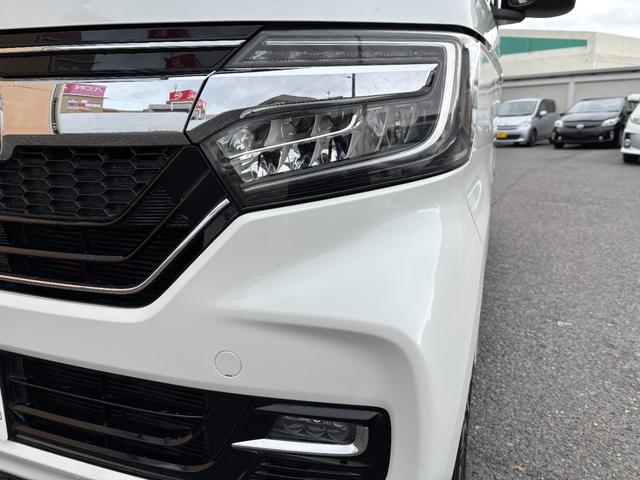 Ｎ－ＢＯＸカスタム Ｇ・Ｌホンダセンシング　ワンオーナー　当店７年間メンテナンス車両　ストラーダメモリーナビ　地デジ　フルセグＴＶ　Ｂｌｕｅｔｏｏｔｈオーディオ　バックモニター　ＥＴＣ車載器　パワースライドドア　ホンダセンシング（12枚目）