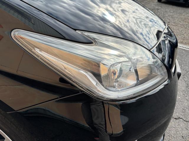 プリウス Ｓ　純正メモリーナビ　Ｂｌｕｅｔｏｏｔｈオーディオ　バックモニター　地デジ　フルセグＴＶ　ＣＤ　ＤＶＤ再生　ＨＩＤヘッドライト　フォグランプ装備　オートライト（33枚目）