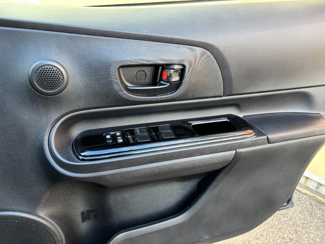 アクア Ｓスタイルブラック　トヨタセーフティーセンス　オートハイビーム　ブレーキサポート　レーンアラート　ＥＴＣ車載器　スマートキー×２（35枚目）