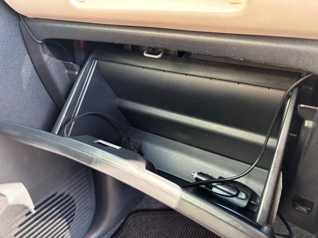 ミラココア ココアプラスＸ　ケンウッドＳＤナビ　Ｂｌｕｅｔｏｏｔｈオーディオ　ＣＤ再生　ＤＶＤ再生　地デジ　ワンセグＴＶ　ＬＥＤヘッドライト　フォグランプ　スマートキー（8枚目）