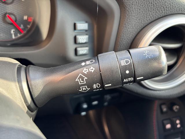 ８６ ＧＴ　６速マニュアル車（点検整備／車検９年４月／保証付き）（ＯＺレーシングホイール）（純正メモリーナビ）（バックカメラ）（Ｂｌｕｅｔｏｏｔｈオーディオ）（ＥＴＣ車載器）（フルセグＴＶ）（ＣＤ・ＤＶＤ再生）（33枚目）