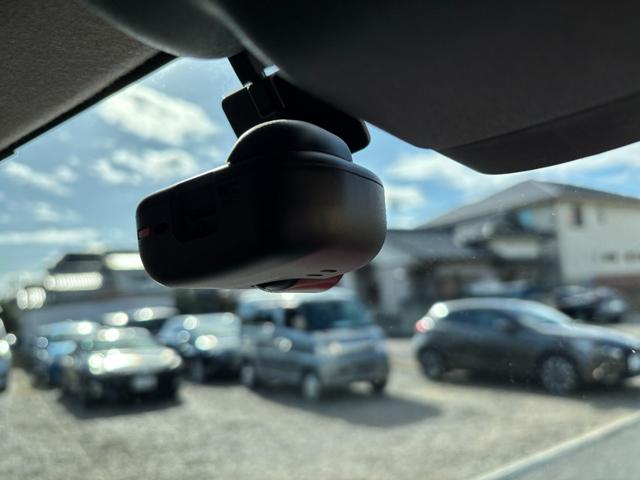 �I�[�g�^�E���ł͕��ʎԂ͂������ł����A�y�����Ԃ���r�t�u�܂Ŏ�舵���Ă���܂��B���C�y�ɂ��₢���킹���������B