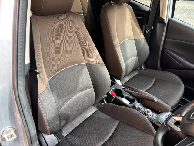 ＭＡＺＤＡ２ ＸＤプロアクティブ　純正コネクトナビ　Ｂｌｕｅｔｏｏｔｈオーディオ　バックモニター　全方位モニター　ＣＤ　ＤＶＤ再生　ＥＴＣ車載器　地デジ　フルセグＴＶ　前後ドライブレコーダー　ヒートシーター　マツダセーフティー（26枚目）