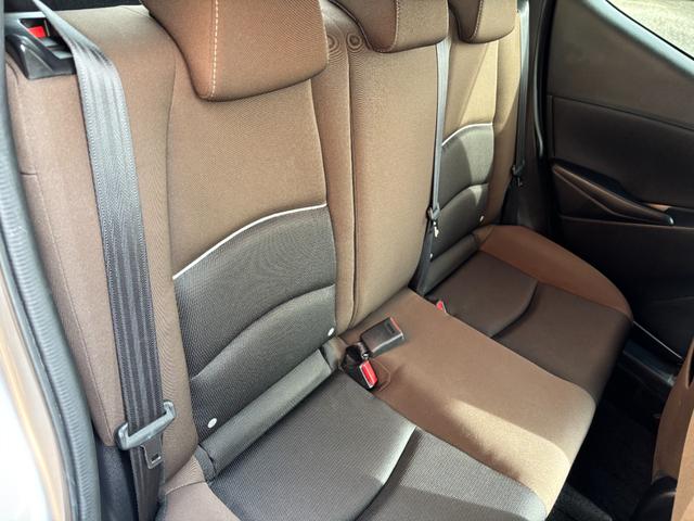 ＭＡＺＤＡ２ ＸＤプロアクティブ　純正コネクトナビ　Ｂｌｕｅｔｏｏｔｈオーディオ　バックモニター　全方位モニター　ＣＤ　ＤＶＤ再生　ＥＴＣ車載器　地デジ　フルセグＴＶ　前後ドライブレコーダー　ヒートシーター　マツダセーフティー（27枚目）