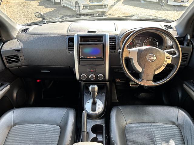 エクストレイル ２０Ｘｔｔ　社外１８インチＡＷ　純正１７インチＡＷスタッドレス付き！！　４ＷＤ　シートヒーター　ナビ　Ｂｌｕｅｔｏｏｔｈオーディオ　ＣＤ再生　ＥＴＣ車載器（14枚目）