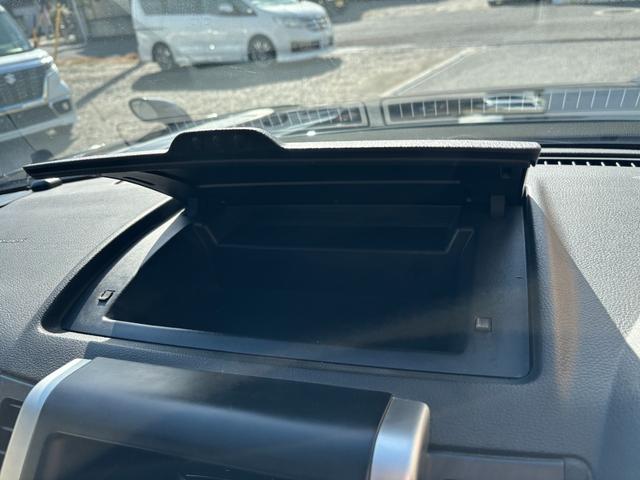 エクストレイル ２０Ｘｔｔ　社外１８インチＡＷ　純正１７インチＡＷスタッドレス付き！！　４ＷＤ　シートヒーター　ナビ　Ｂｌｕｅｔｏｏｔｈオーディオ　ＣＤ再生　ＥＴＣ車載器（54枚目）