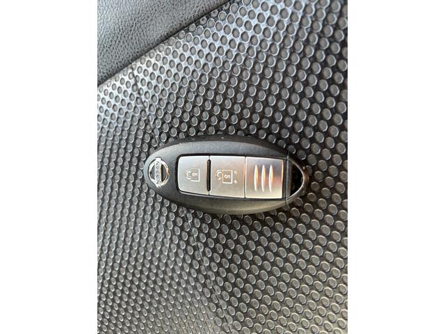 エクストレイル ２０Ｘｔｔ　社外１８インチＡＷ　純正１７インチＡＷスタッドレス付き！！　４ＷＤ　シートヒーター　ナビ　Ｂｌｕｅｔｏｏｔｈオーディオ　ＣＤ再生　ＥＴＣ車載器（78枚目）