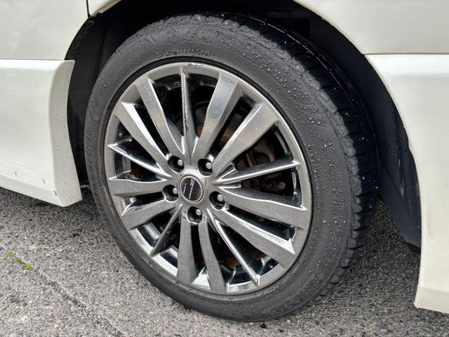 �t�@�~���[�w�̂��q�l�������I�[�g�^�E���Ȃ�ł͂̏[�������L�b�Y���[���△���̃h�����N�R�[�i�[�Ȃǂ��ݒu���Ă��܂��B���邢�N���[���ȏ��k���[���ł�����肨�C�ɓ���̎Ԃ������Ă��������B