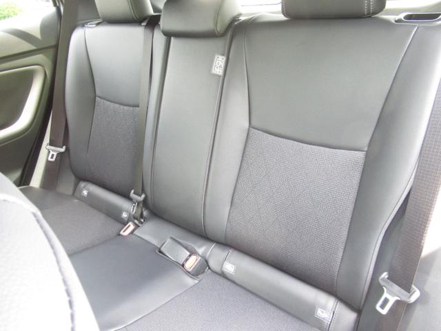 ヤリスクロス ハイブリッドＺ　登録済未使用車／純正ナビＴＶ＆全方位カメラ＆ＥＴＣ／チームメイト／ハンズフリーパワーＢドア／レーダーＣ／黒革コンビＳ＆パワーＳ＆シートＨ／ステアＨ／ＬＥＤヘッド／スマートキー／コーナーＳ／純正１８ＡＷ（28枚目）