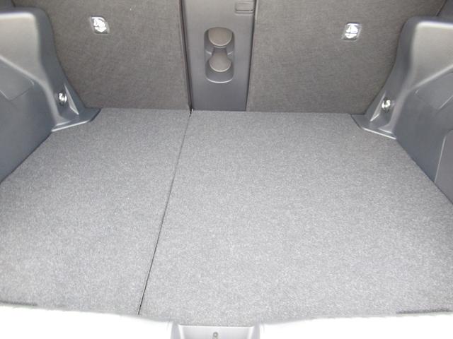 ヤリスクロス ハイブリッドＺ　登録済未使用車／純正ナビＴＶ＆全方位カメラ＆ＥＴＣ／チームメイト／ハンズフリーパワーＢドア／レーダーＣ／黒革コンビＳ＆パワーＳ＆シートＨ／ステアＨ／ＬＥＤヘッド／スマートキー／コーナーＳ／純正１８ＡＷ（30枚目）