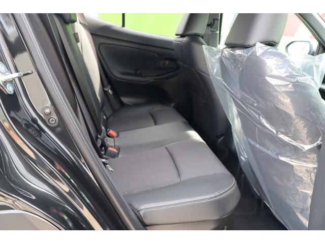 ヤリスクロス ハイブリッドＺ　登録済未使用車／純正ナビＴＶ＆全方位カメラ＆ＥＴＣ／チームメイト／ハンズフリーパワーＢドア／レーダーＣ／黒革コンビＳ＆パワーＳ＆シートＨ／ステアＨ／ＬＥＤヘッド／スマートキー／コーナーＳ／純正１８ＡＷ（26枚目）