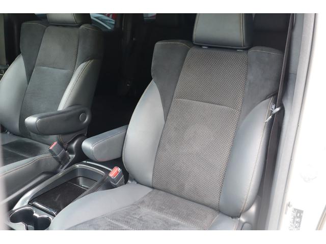 アルファード 2.5S タイプゴールド 買取車/禁煙車/Wサンルーフ/純正ディスプレィオーディオナビTV&Bカメラ&ETC&12.1型後席モニター/前後ドラレコ/デジタルインナーM/両側パワスラ/パワーBドア/三眼LEDヘッド/レーダーC/(30枚目)