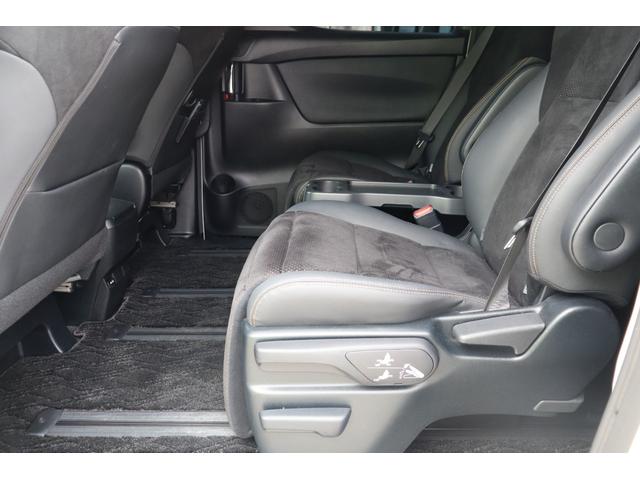 アルファード 2.5S タイプゴールド 買取車/禁煙車/Wサンルーフ/純正ディスプレィオーディオナビTV&Bカメラ&ETC&12.1型後席モニター/前後ドラレコ/デジタルインナーM/両側パワスラ/パワーBドア/三眼LEDヘッド/レーダーC/(31枚目)