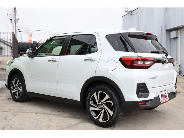 ライズ Z 登録済未使用車/4WD/改良型モデル/9インチディスプレィオーディオTV/パノラミックビューM/スマートアシスト/アダプティブクルーズC/純正17AW/LEDヘッド/FシーケンシャルL/シートヒーター(8枚目)