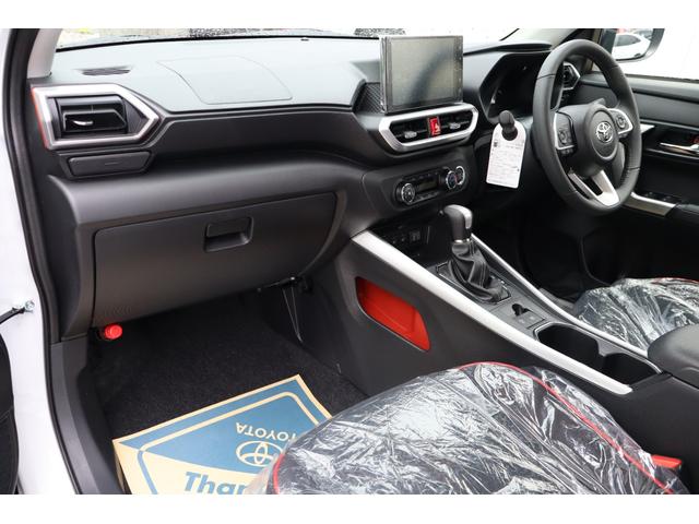 ライズ Z 登録済未使用車/改良型モデル/9インチディスプレィオーディオTV地デジ/パノラミックビューモニター/スマートアシスト/アダプティブクルーズC/純正17AW/LEDヘッド/FシーケンシャルL/Sヒーター(18枚目)