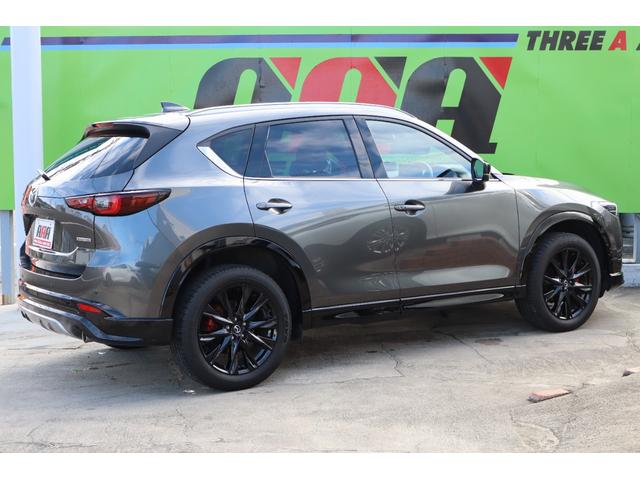 ＣＸ－５ ２０Ｓ　レトロスポーツエディション　禁煙車／シグネチャースタイルエアロ／１０．２５インチディスプレイＴＶ＆全方位カメラ／ＥＴＣ／専用ハーフレザーシート／Ｐシート／シートＨ／純正１９ＡＷ／パワーバックドア／ＬＥＤヘッド／アドバンスキー２個（6枚目）