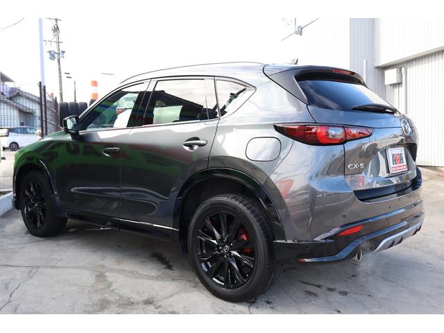 ＣＸ－５ ２０Ｓ　レトロスポーツエディション　禁煙車／シグネチャースタイルエアロ／１０．２５インチディスプレイＴＶ＆全方位カメラ／ＥＴＣ／専用ハーフレザーシート／Ｐシート／シートＨ／純正１９ＡＷ／パワーバックドア／ＬＥＤヘッド／アドバンスキー２個（8枚目）