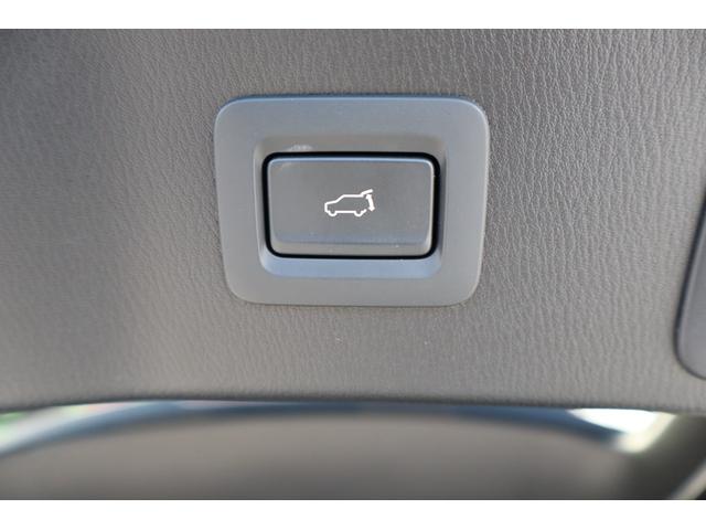 ＣＸ－５ ２０Ｓ　レトロスポーツエディション　禁煙車／シグネチャースタイルエアロ／１０．２５インチディスプレイＴＶ＆全方位カメラ／ＥＴＣ／専用ハーフレザーシート／Ｐシート／シートＨ／純正１９ＡＷ／パワーバックドア／ＬＥＤヘッド／アドバンスキー２個（40枚目）