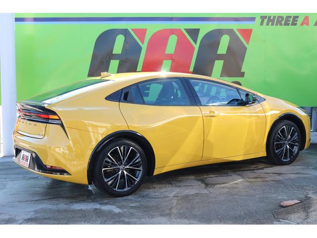 プリウス Ｚ　禁煙車／メーカーナビＴＶ地デジ＆パノラミックビューＭ＆２．０ＥＴＣ／アドバンスドパーク／合成皮革シート／パワーＳ／Ｓヒーター／ステアＨ／パワーＢドア／ＬＥＤヘッド／スマートＫ／プッシュＳ／純正１９ＡＷ（6枚目）