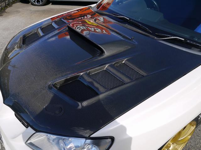 インプレッサ WRX STI Aライン Defi3連メーター エンドレスキャリパー STIクイックリリースボス オーバーフェンダー カーボンボンネット レカロフルバケ HKS車高調 ゼロスポーツフロントバンパー(17枚目)